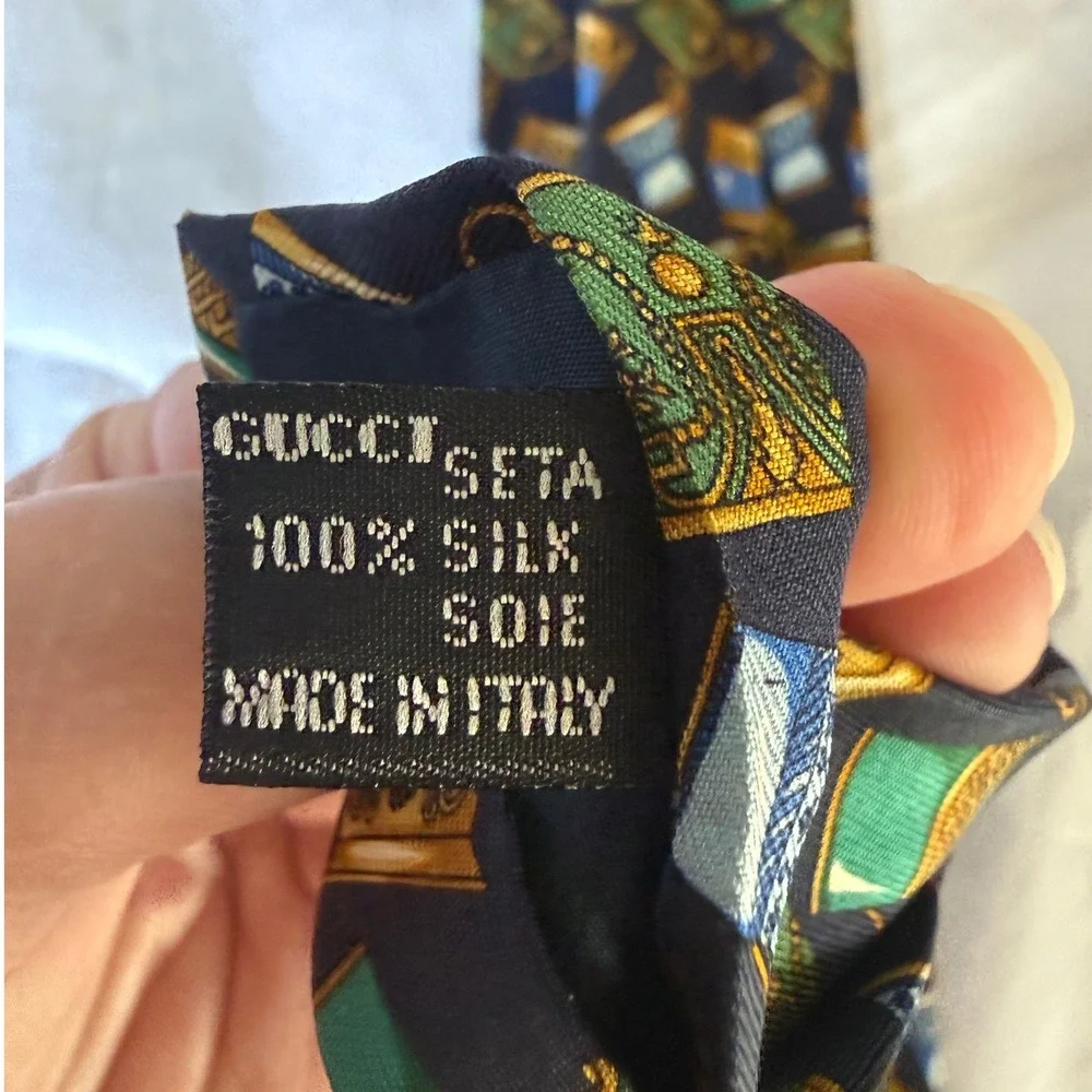 Vintage Gucci Men Tea Cups Neck Tie Navy Blue Silk Italy Luxury Designer Italian